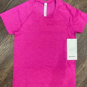 NWT Lululemon Swiftly Tech SS 2.0 *Race